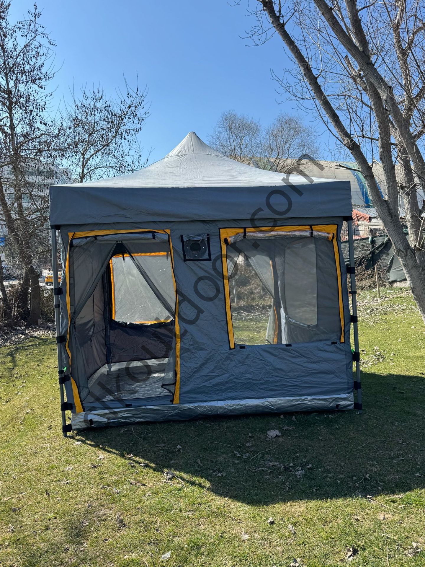 CLK 3x3 Metre 30 mm Profil Yeni Nesil 2 Kapı 4 Sineklikli  Portatif Katlanır Portatif Gazebo Kamp Çadır Gri Bej