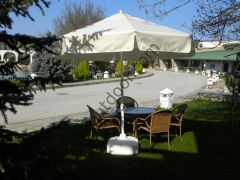 CLK 2 mt Mega Yuvarlak Şemsiye Q50 Bahçe Cafe Otel Plaj Havuz Şemsiyeleri Açık Yeşil - Metal Hareketli Ayak 4 Mermerli (60x60cm 80 kg)